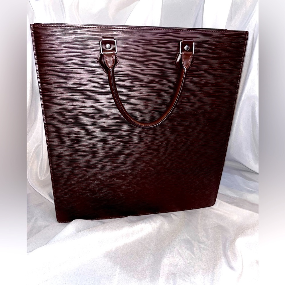 Louis Vuitton Tote Sac Plat Brown Epi Leather